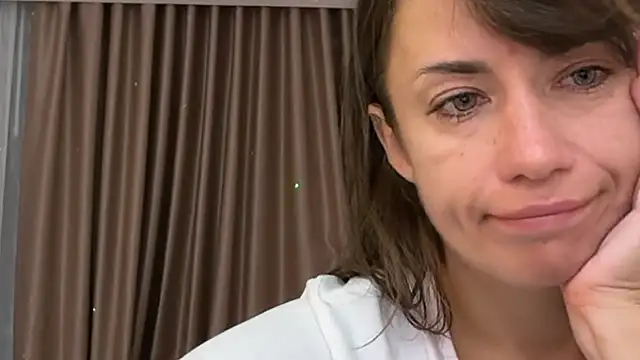 Roriann online show from 02.11.26