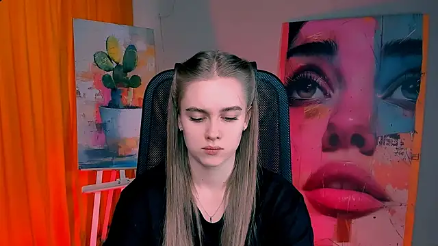 JuneWoods online show from 03.12.26