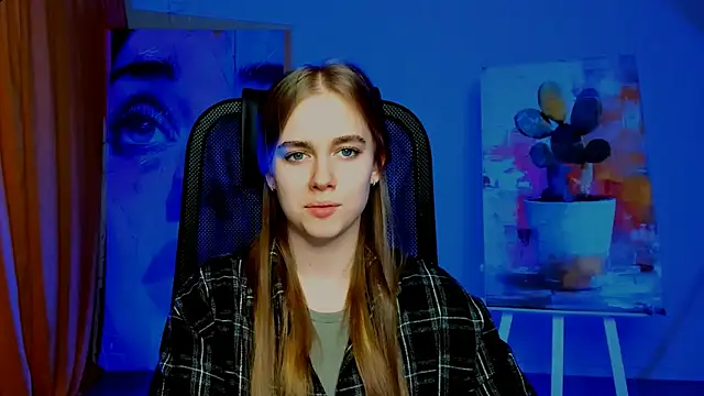 JuneWoods online show from 04.13.26