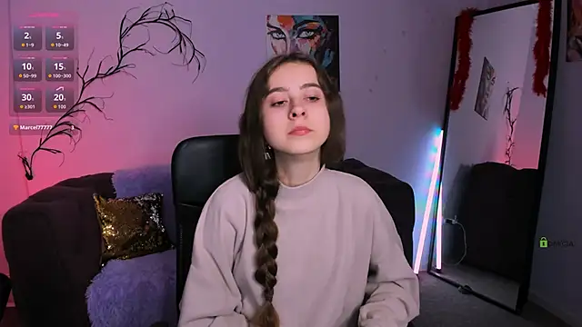 rebecca smile online show from 11.20.25