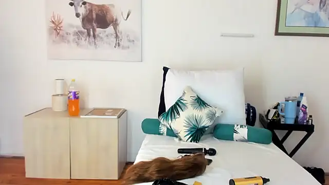 ConnieSmall24 online show from 03.09.26