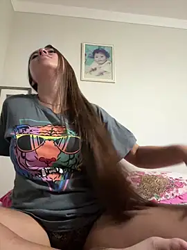 Snapshot of larj021bb chatting on 04.12.26 larj021bb online show from 04.12.26