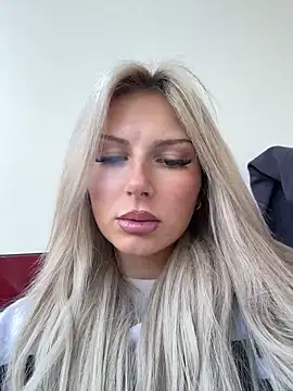 blondeeee online show from 04.28.26