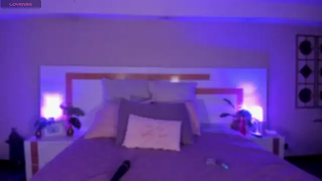 Snapshot of Violeta_dh chatting on 03.10.26 Violeta dh online show from 03.10.26