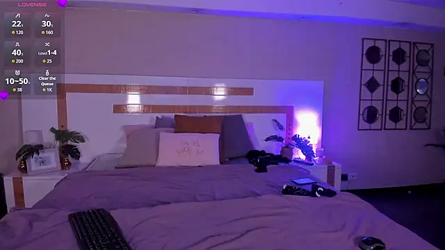 Snapshot of Violeta_dh chatting on 03.14.26 Violeta dh online show from 03.14.26