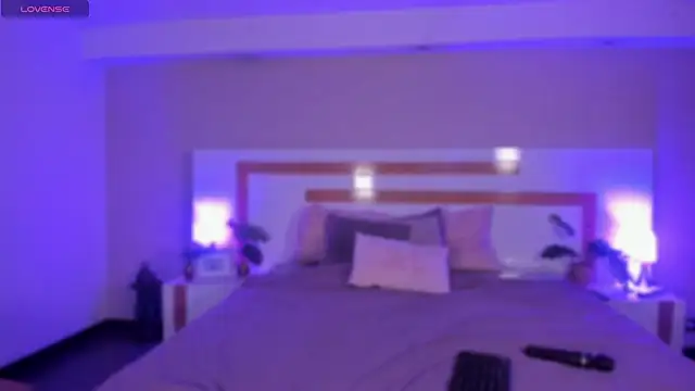 Snapshot of Violeta_dh chatting on 03.16.26 Violeta dh online show from 03.16.26