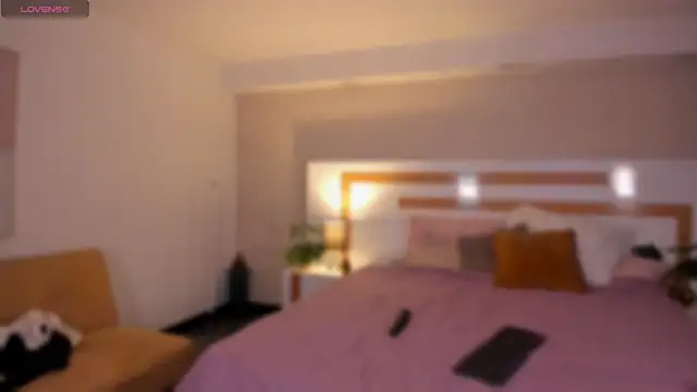 Snapshot of Violeta_dh chatting on 04.11.26 Violeta dh online show from 04.11.26