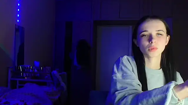 Emilia Light online show from 03.26.26