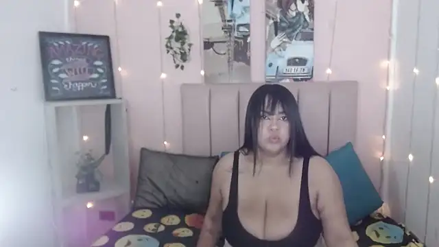 Cassie Lane online show from 10.14.25