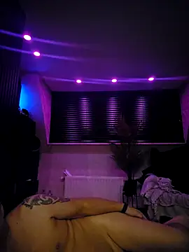 WhimsicalBirdette online show from 09.28.25