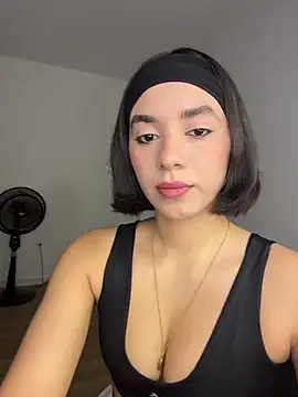 Capricho 01 online show from 04.04.26