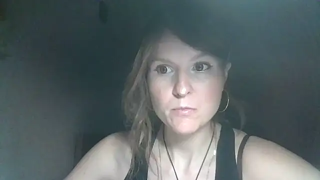 Arivonne online show from 04.22.26