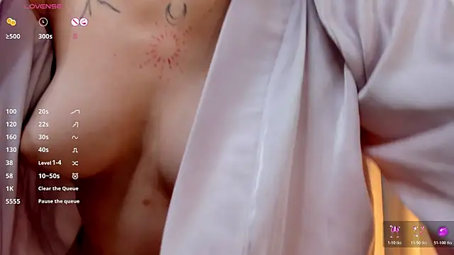 AmyVilvet  online show from 04.05.26