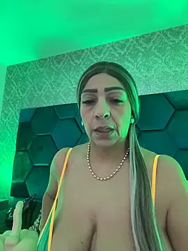 Angelina Roa online show from 06.20.26