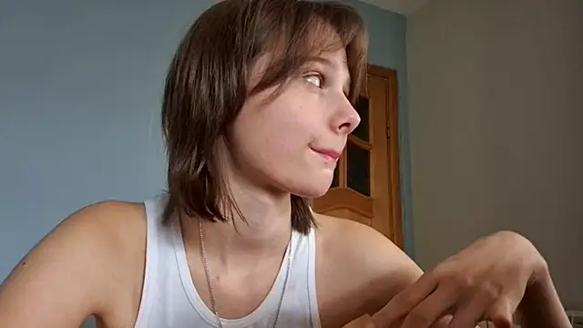 Snapshot of ExitedTroth chatting on 09.27.25 ExitedTroth online show from 09.27.25