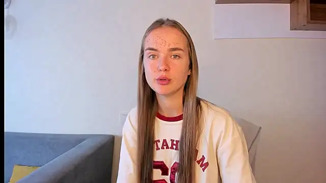 LilMary  online show from 11.05.25