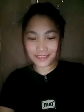 min-xinh online show from 02.02.26