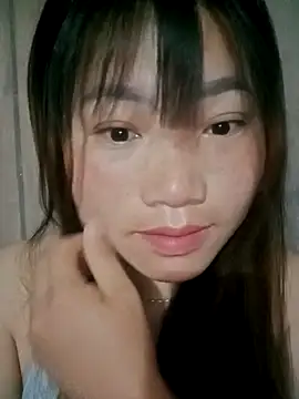 min-xinh online show from 04.08.26