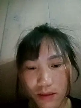 Snapshot of min-xinh chatting on 04.30.26 min-xinh online show from 04.30.26