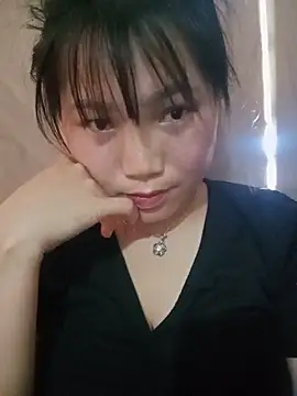 min-xinh online show from 06.05.26