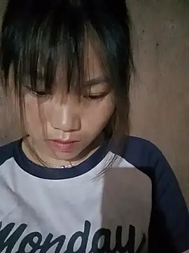 min-xinh online show from 06.10.26