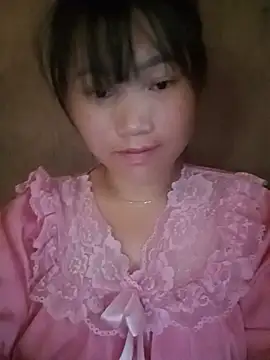 min-xinh online show from 07.04.26