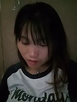 min-xinh online show from 07.28.26