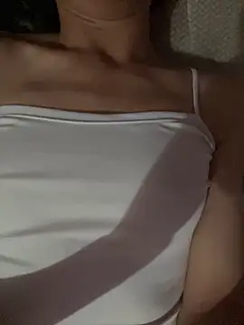 Snapshot of July_sexy69 chatting on 06.06.26 July sexy69 online show from 06.06.26