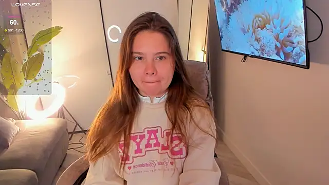 Eva Cheeky online show from 10.25.25