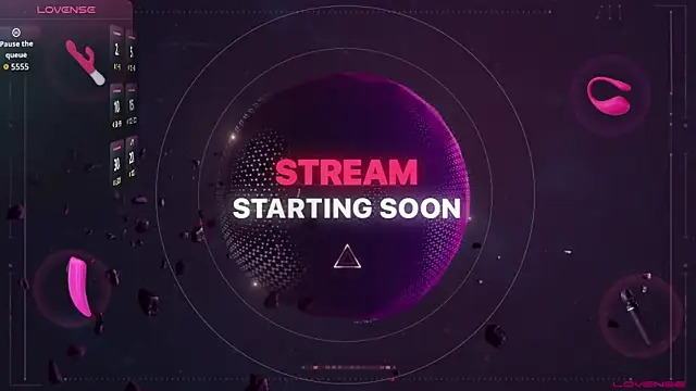 Snapshot of AlinemariaX chatting on 10.14.25 AlinemariaX online show from 10.14.25