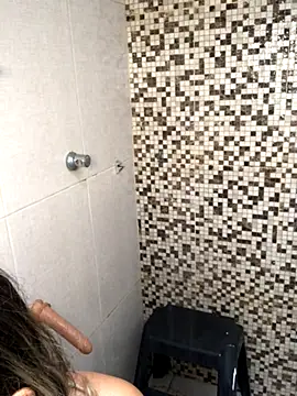 Snapshot of AlinemariaX chatting on 10.15.25 AlinemariaX online show from 10.15.25