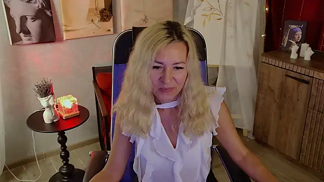 DonnaSmitth online show from 07.28.26