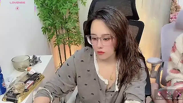 NEWONETO online show from 12.21.25