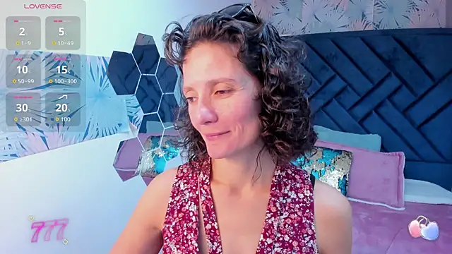 Valery More   online show from 05.15.26