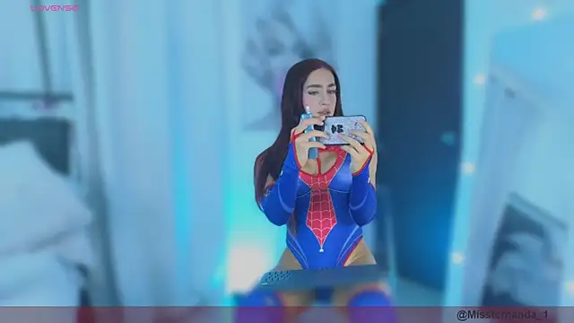 Fernandabig online show from 10.05.25