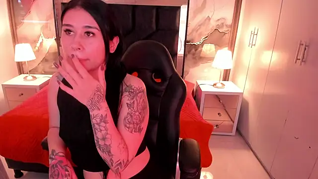 SusanVilla online show from 01.06.26