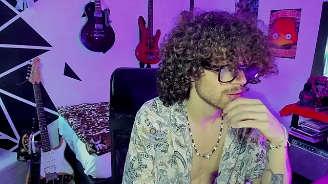 MikaelRizzzo online show from 10.01.25