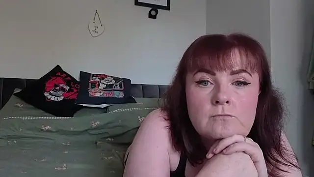 xJuicyLittlePrincessx online show from 10.23.25