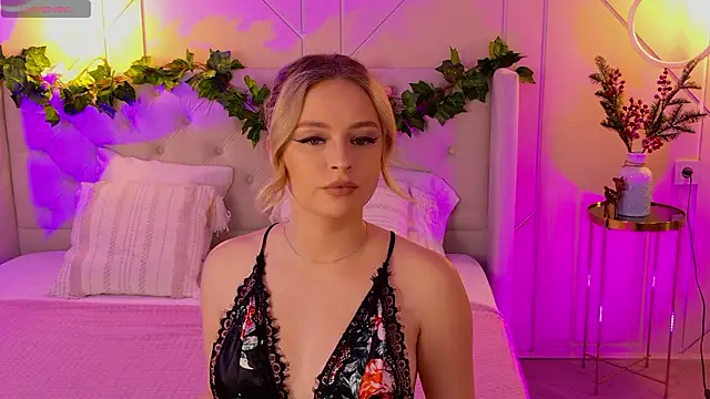 EllyLinn online show from 02.08.26