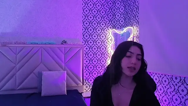 Snapshot of Ixchel_tay chatting on 02.13.26 Ixchel tay online show from 02.13.26