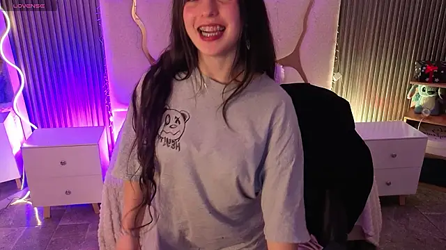 Ixchel tay online show from 03.23.26