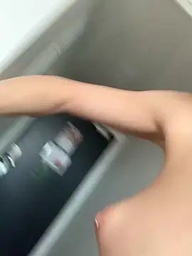 GoldenPussy1329 online show from 02.18.26