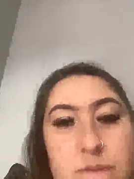 Snapshot of alegata27 chatting on 10.17.25 alegata27 online show from 10.17.25