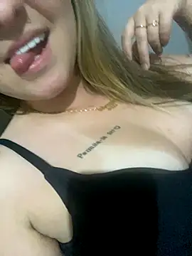 Snapshot of alegata27 chatting on 10.24.25 alegata27 online show from 10.24.25