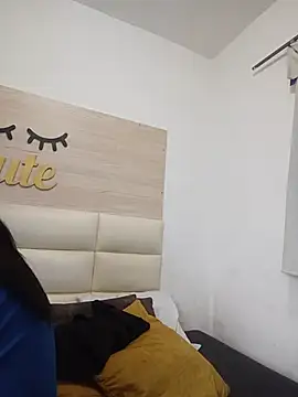 who is milyxx online show from 05.23.26