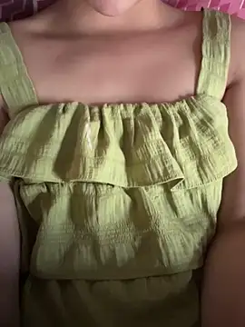 Miubeeeee online show from 11.13.25