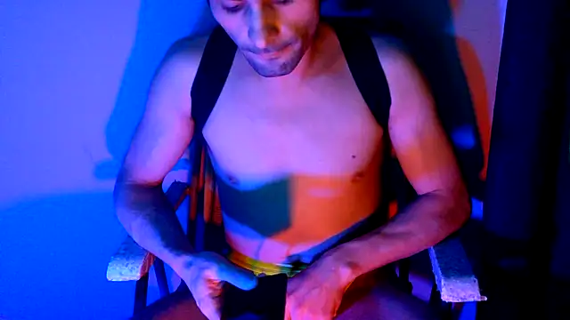 highinhtxx online show from 11.01.25