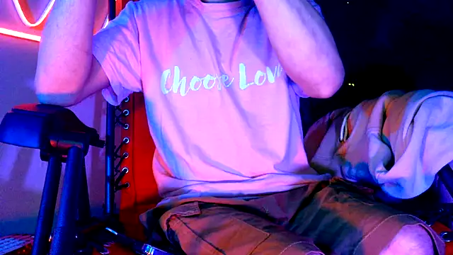 highinhtxx online show from 12.04.25