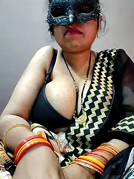 Hot  bhabhi 99 online show from 01.17.26