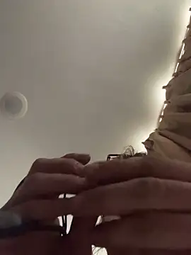 Snapshot of silentasachurchmouse chatting on 11.16.25 silentasachurchmouse online show from 11.16.25